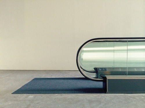 Archillect ID 389540