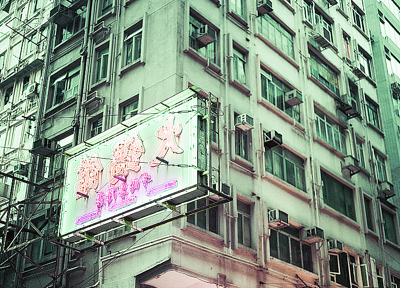 Archillect ID 389605