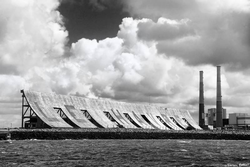 Archillect ID 389617