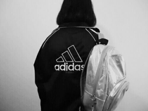 Archillect ID 389626