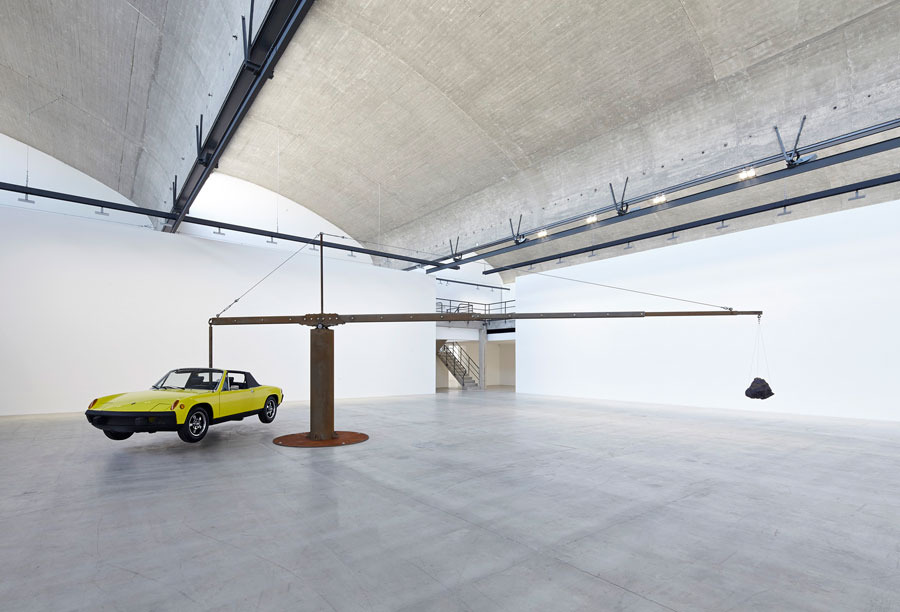 Archillect ID 389637