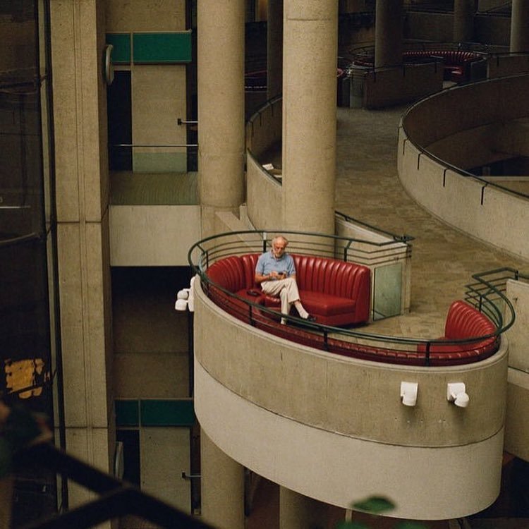 Archillect ID 389679