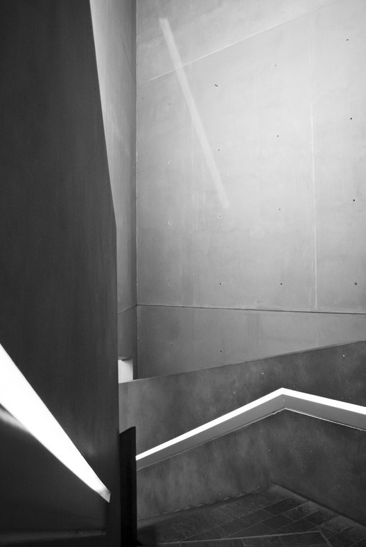 Archillect ID 389748