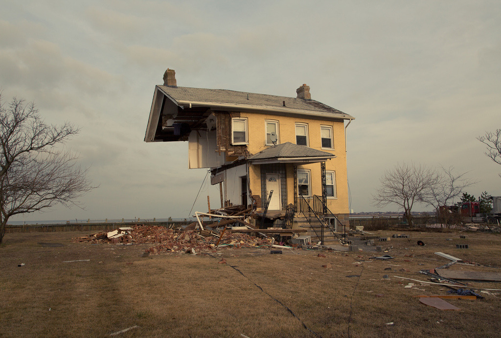 Archillect ID 389831