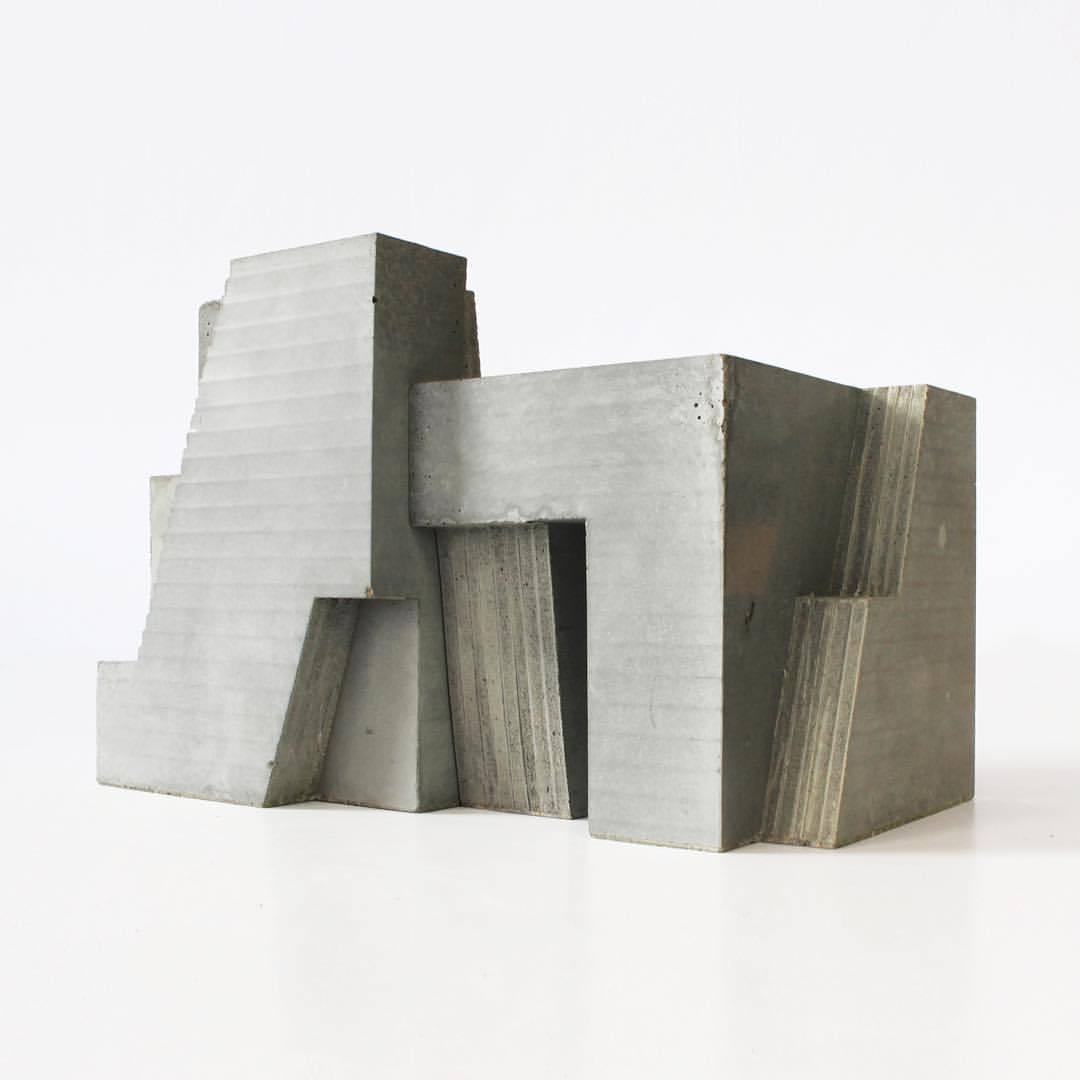 Archillect ID 389843