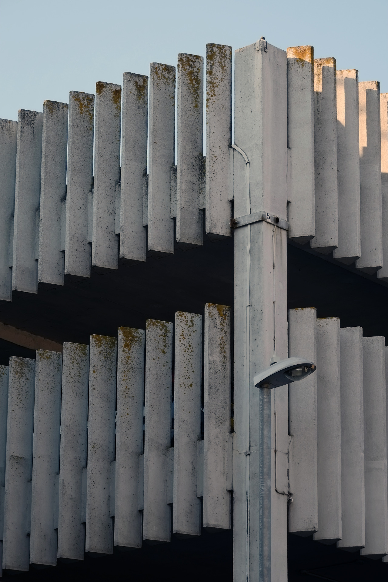 Archillect ID 389867