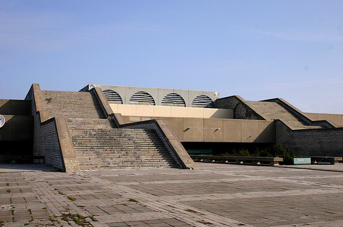 Archillect ID 389896