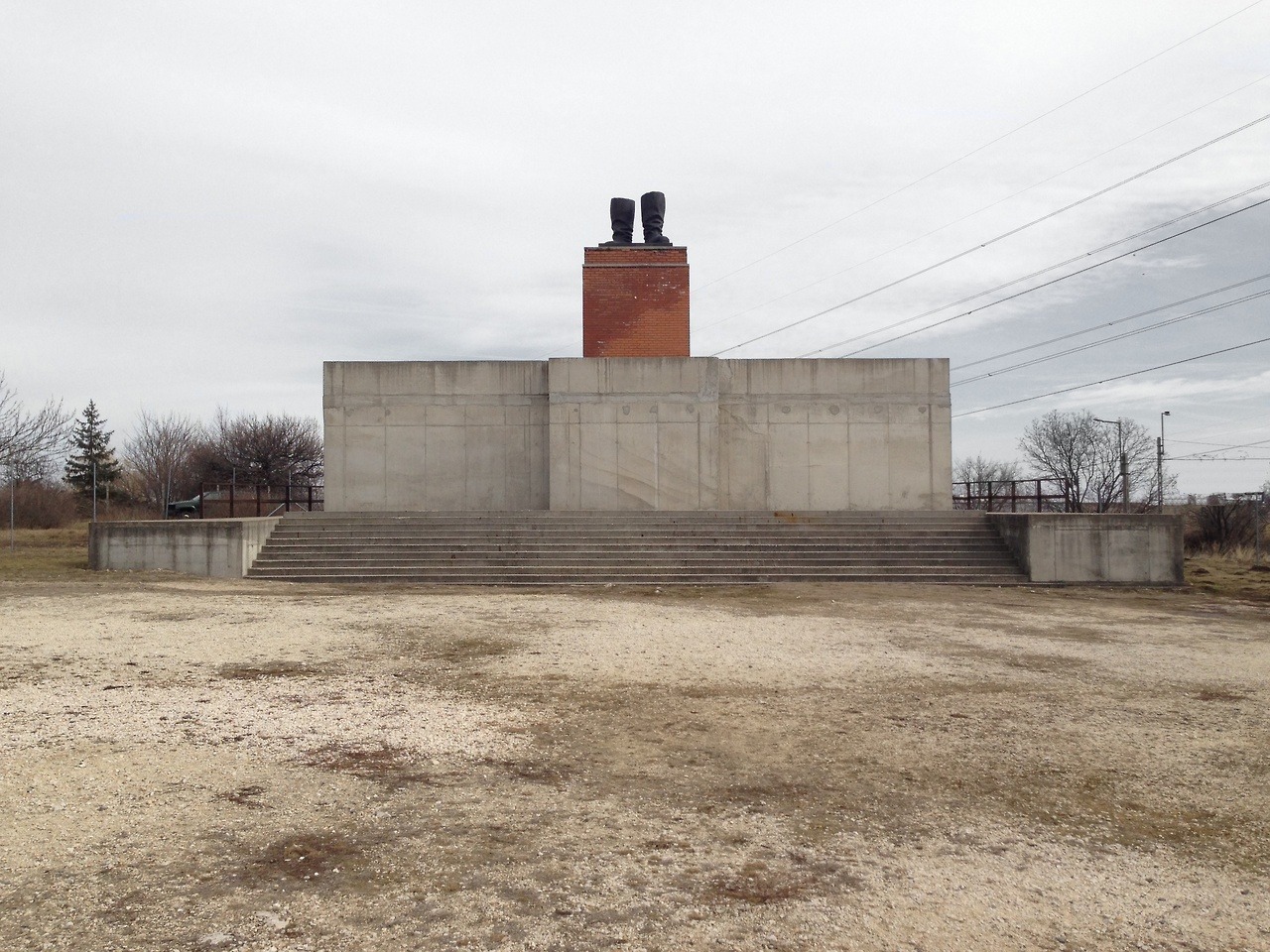 Archillect ID 389970