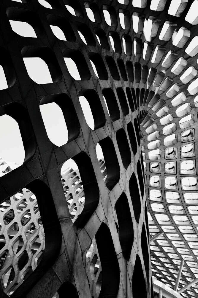 Archillect ID 389992