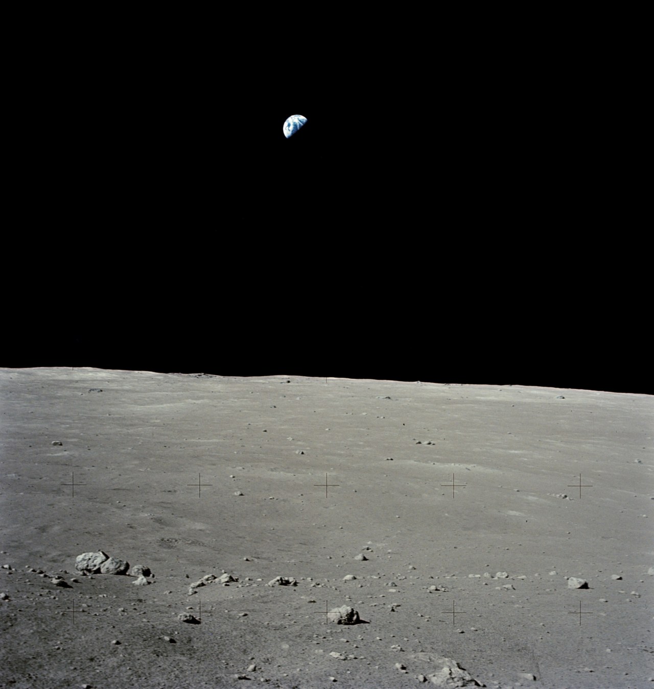 Archillect ID 390011