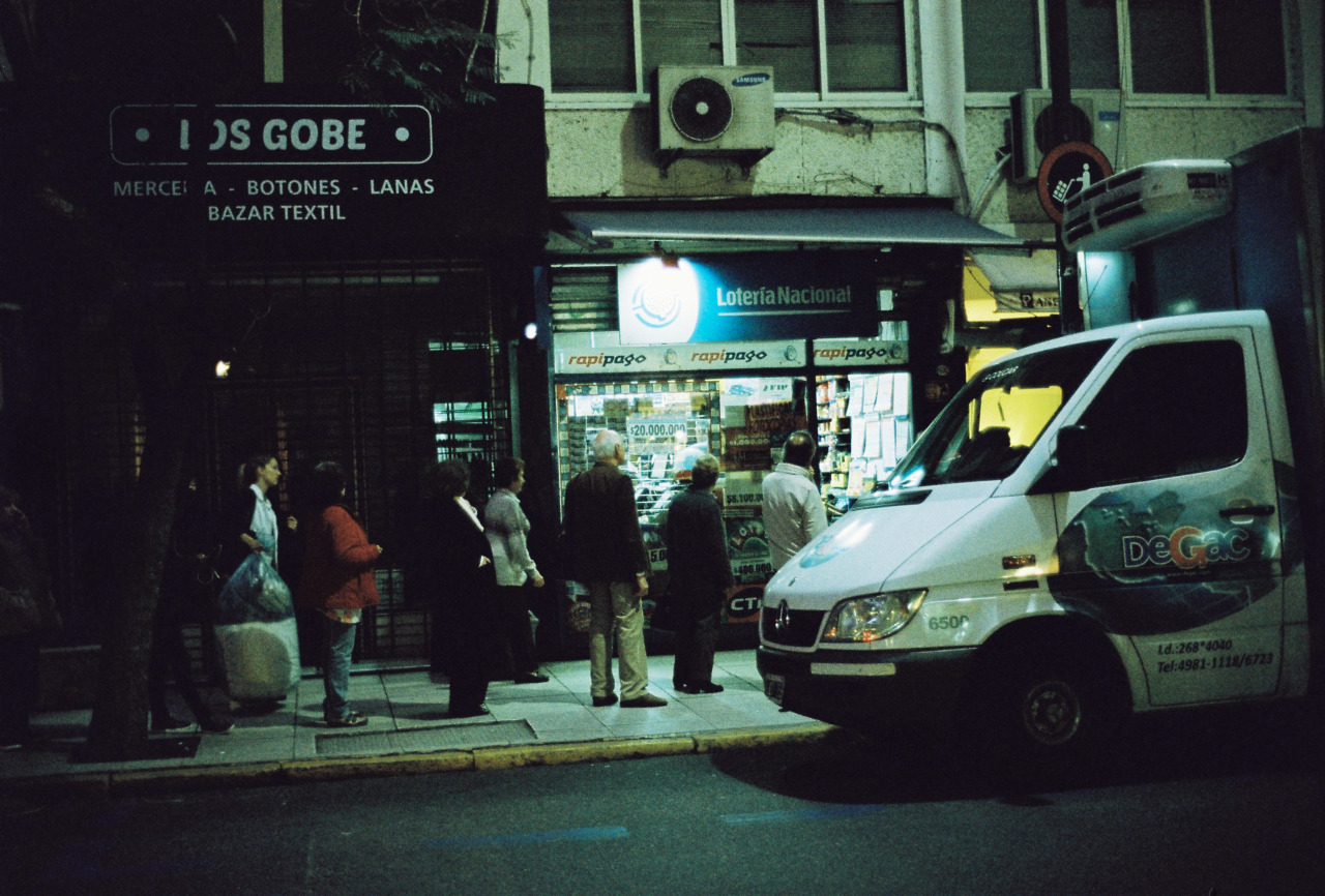 Archillect ID 390103