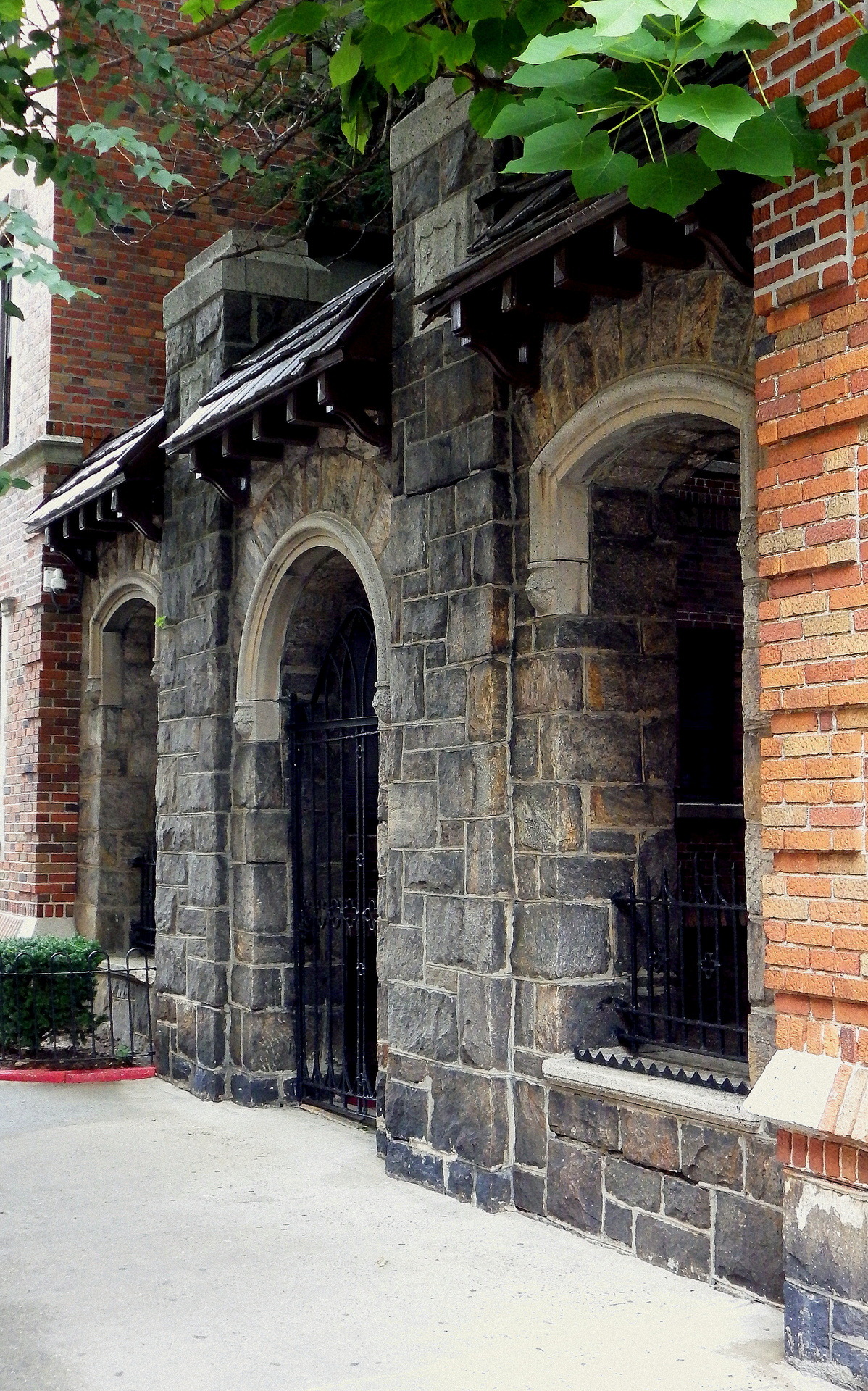 Archillect ID 390109