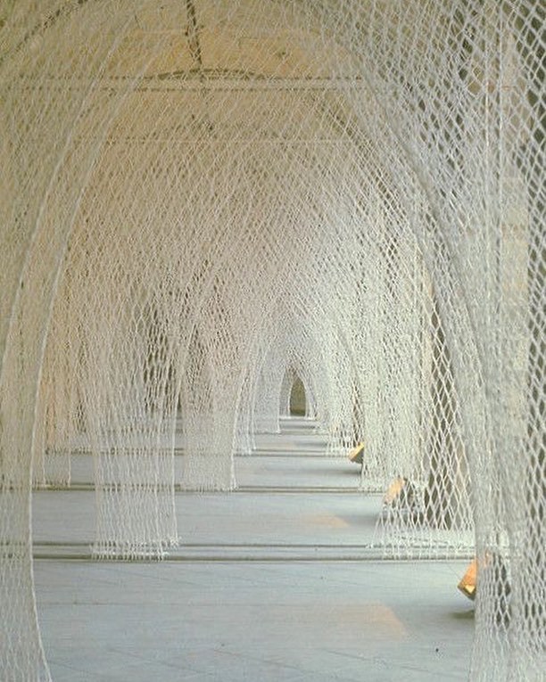 Archillect ID 390282