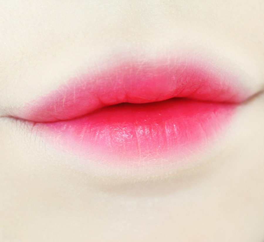 Archillect ID 390293