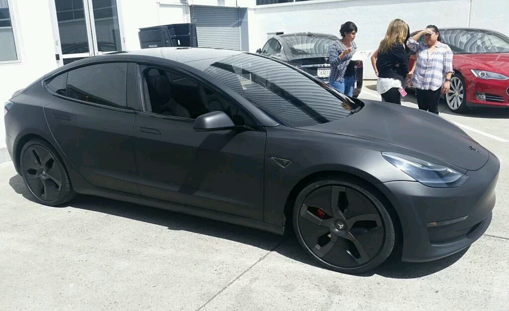 Archillect ID 390388