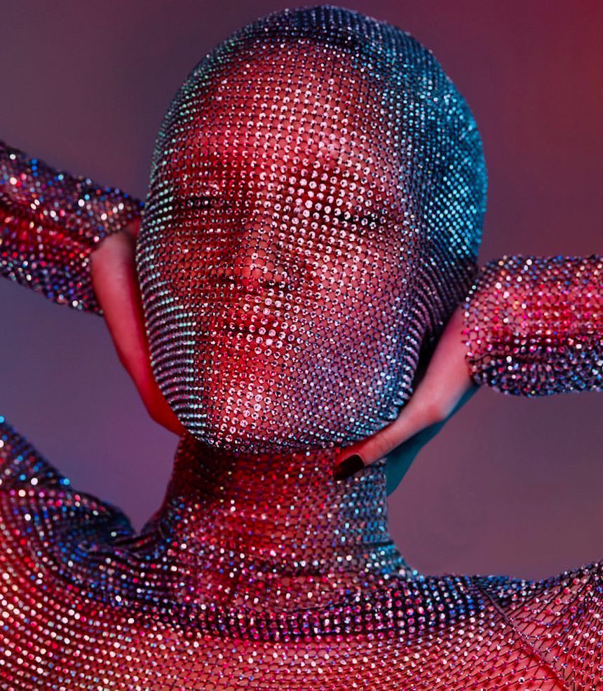 Archillect ID 390501