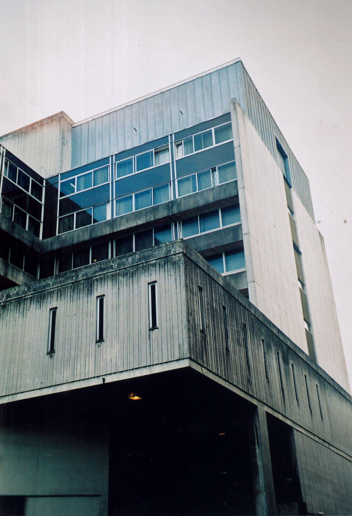 Archillect ID 390503