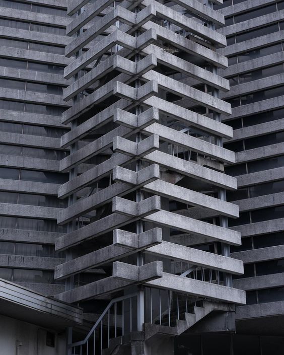 Archillect ID 390542