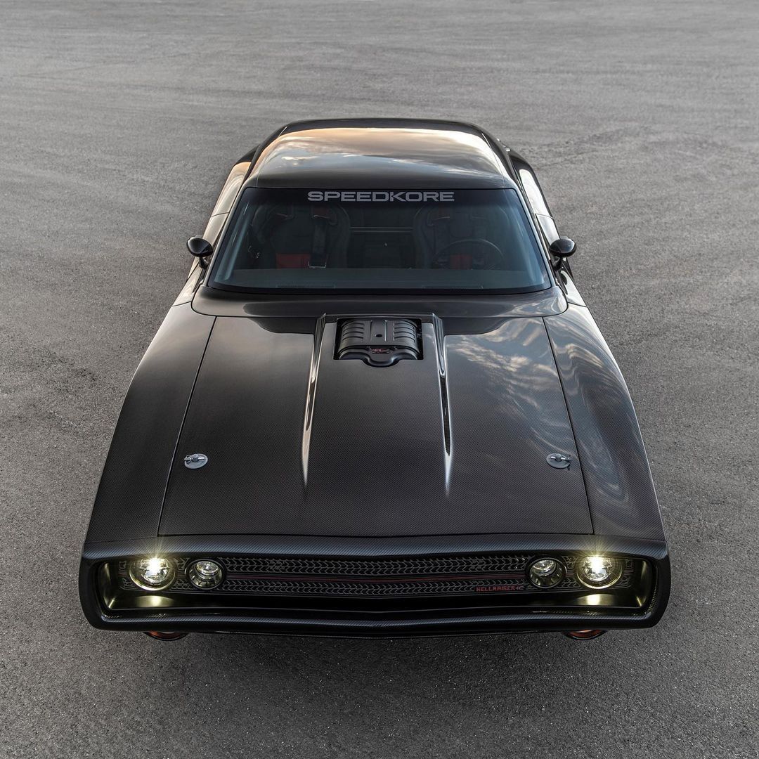 Archillect ID 390669