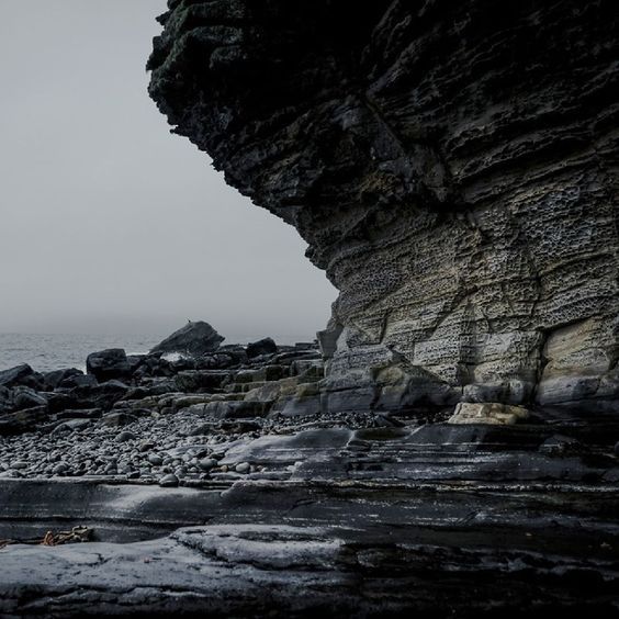 Archillect ID 390716