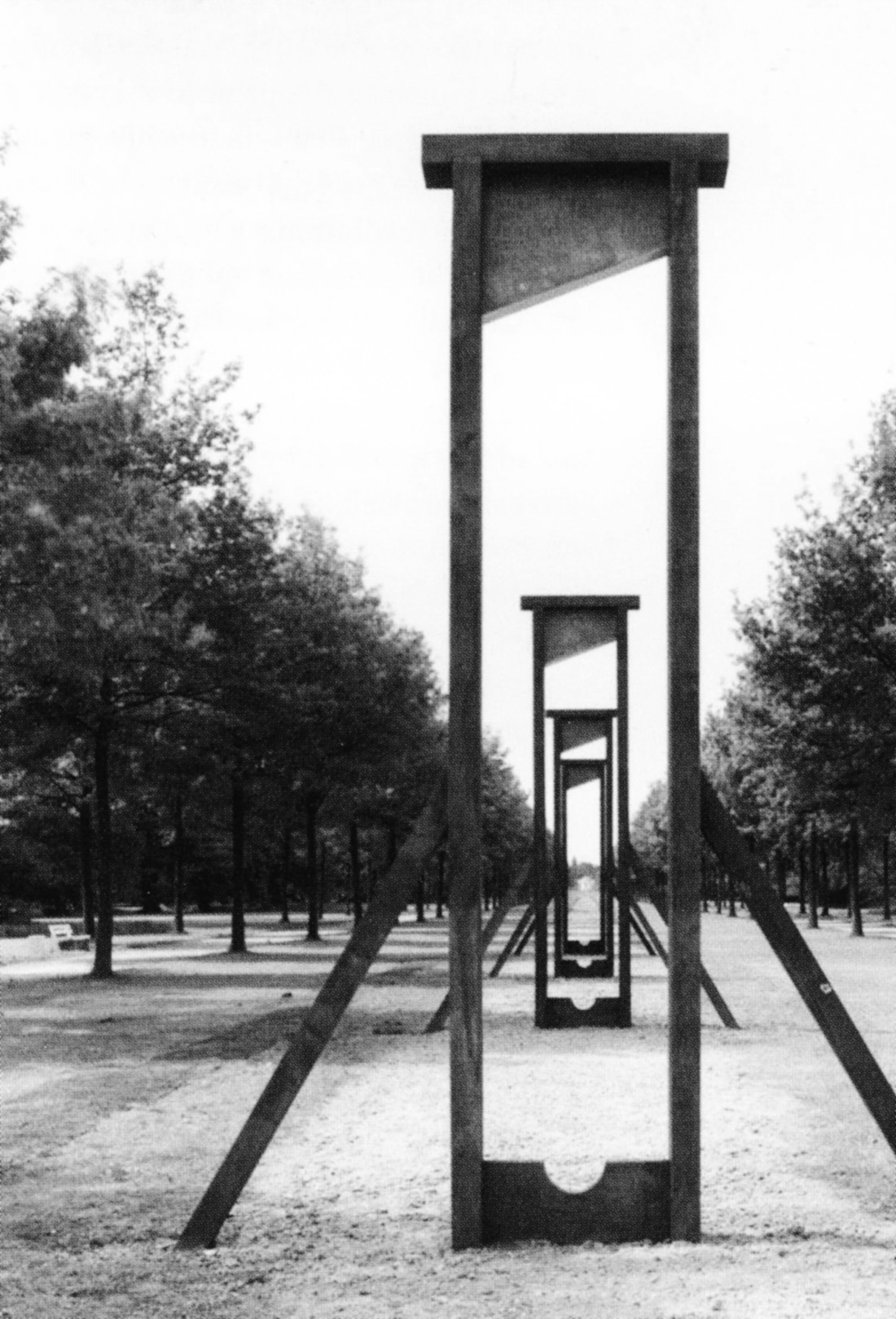 Archillect ID 390718