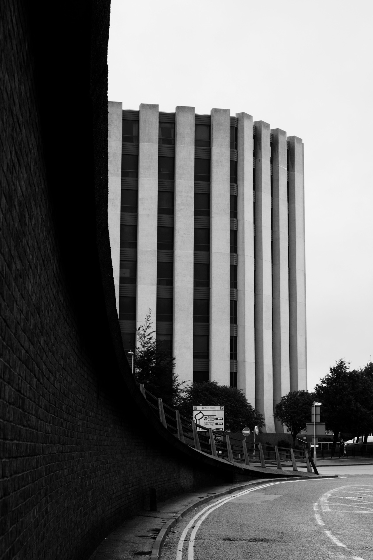 Archillect ID 390756