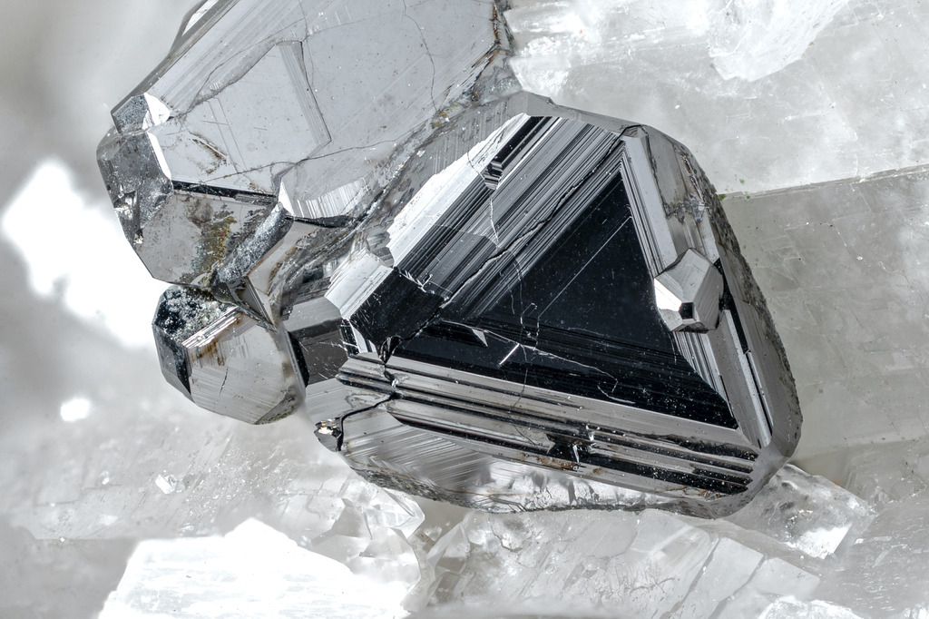 Archillect ID 390838