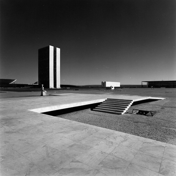 Archillect ID 390877