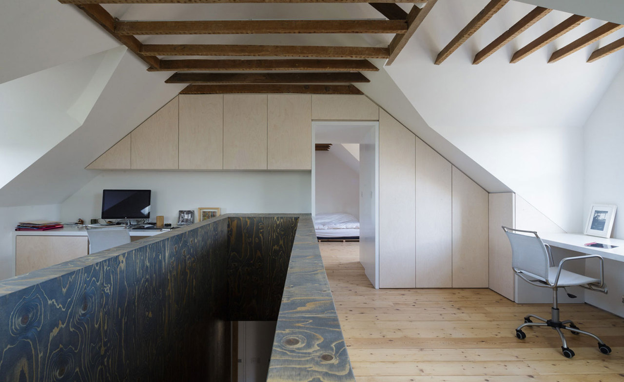 Archillect ID 390978