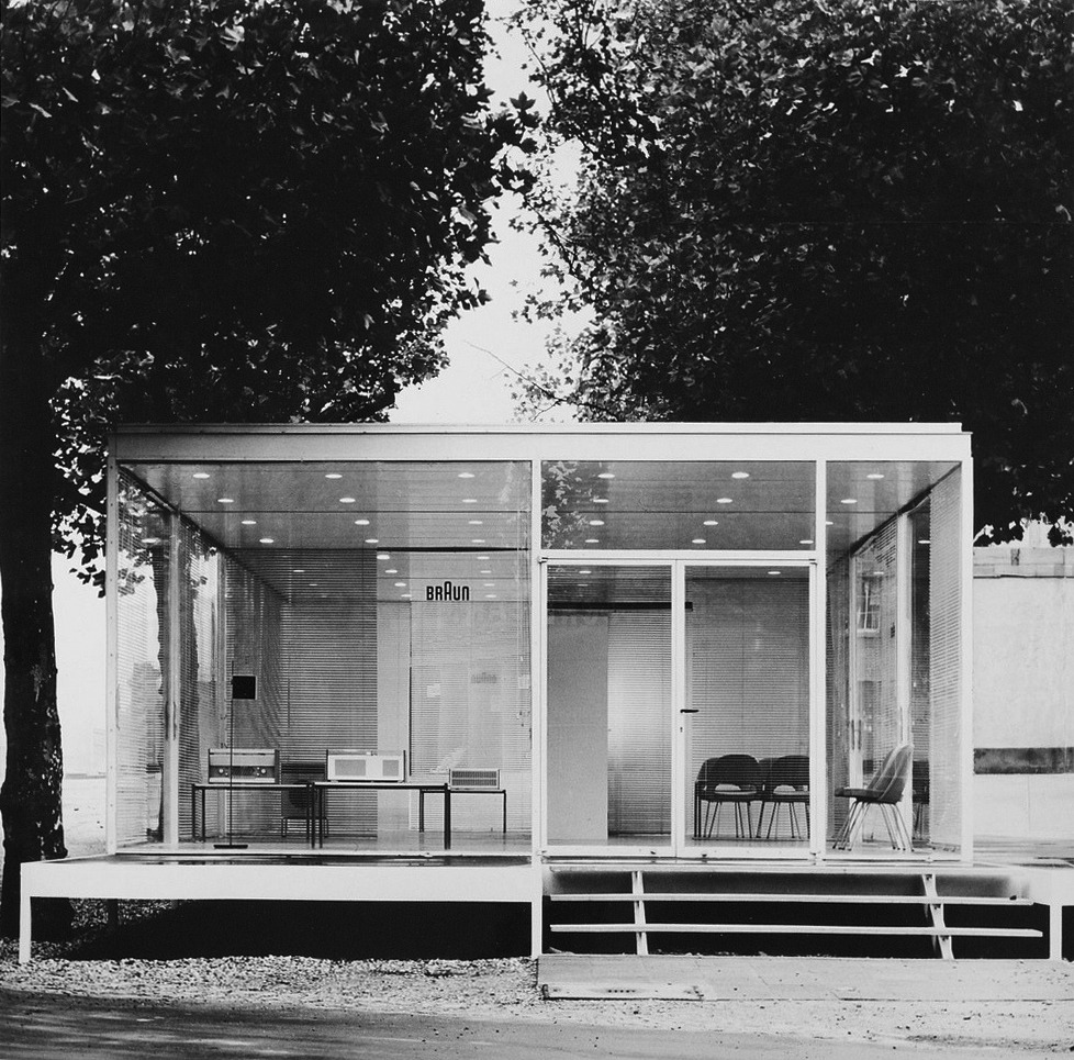 Archillect ID 391003