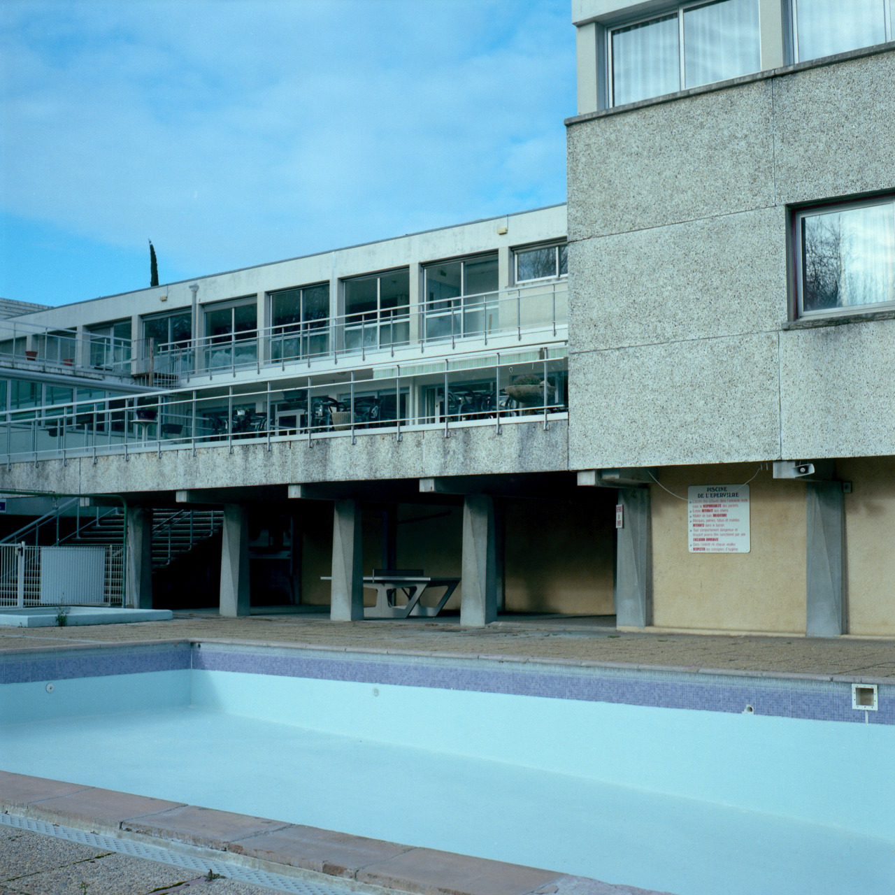 Archillect ID 391070