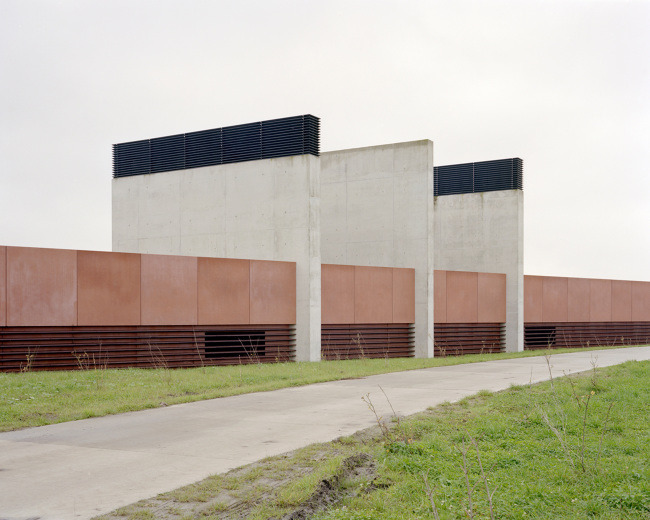 Archillect ID 391083