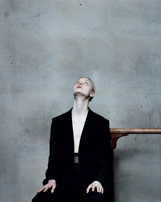 Archillect ID 391102