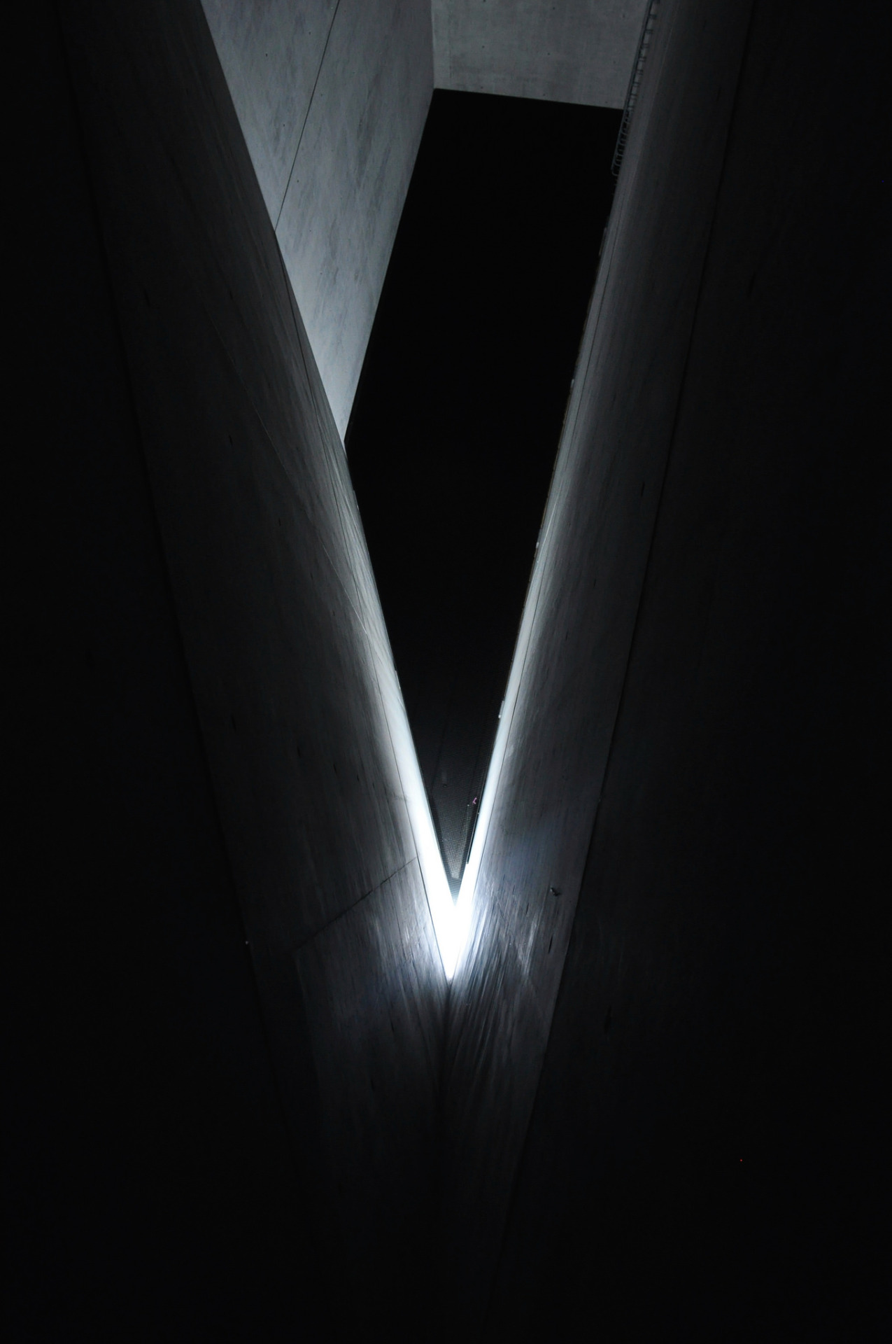 Archillect ID 391167