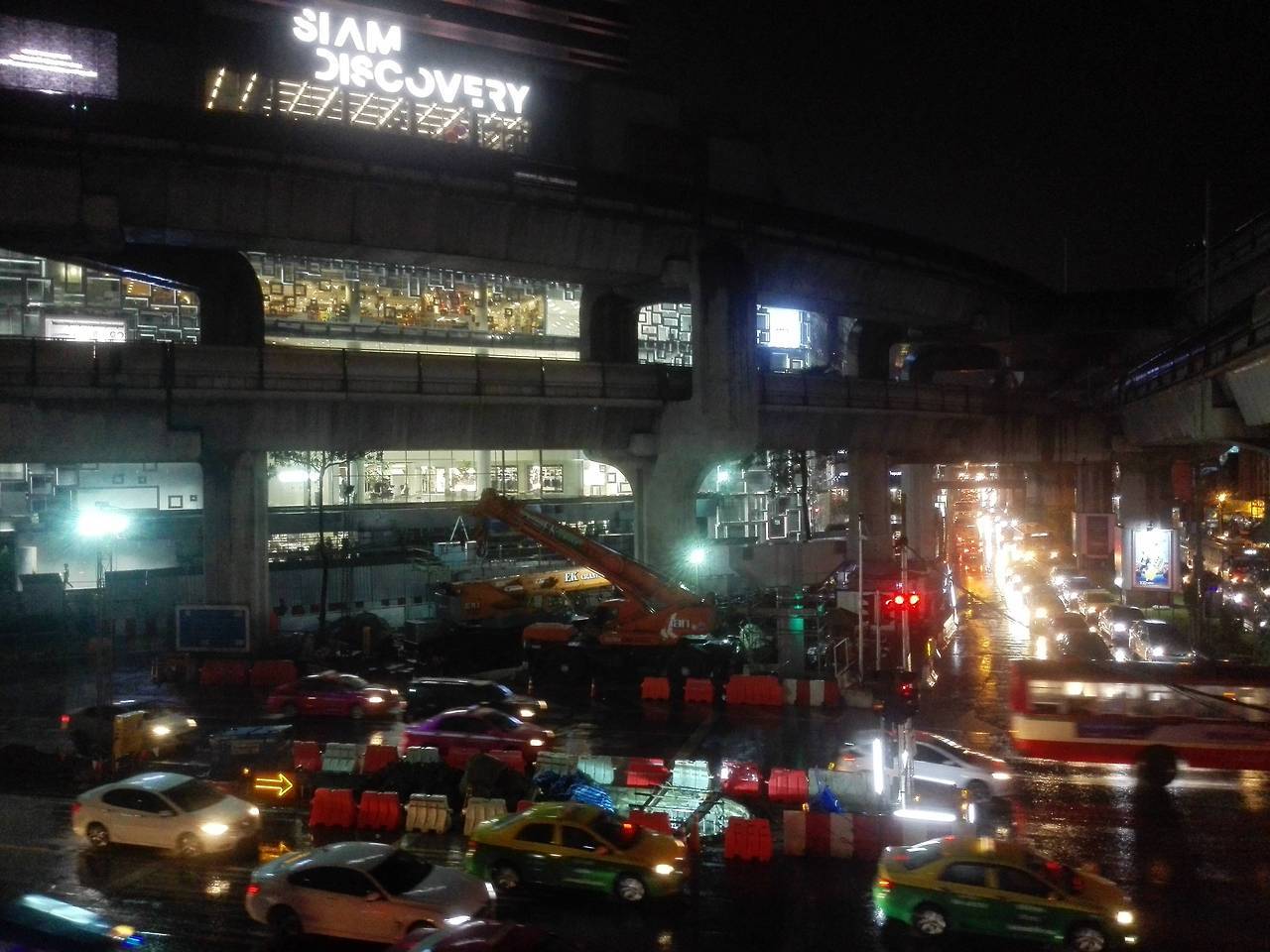 Archillect ID 391248