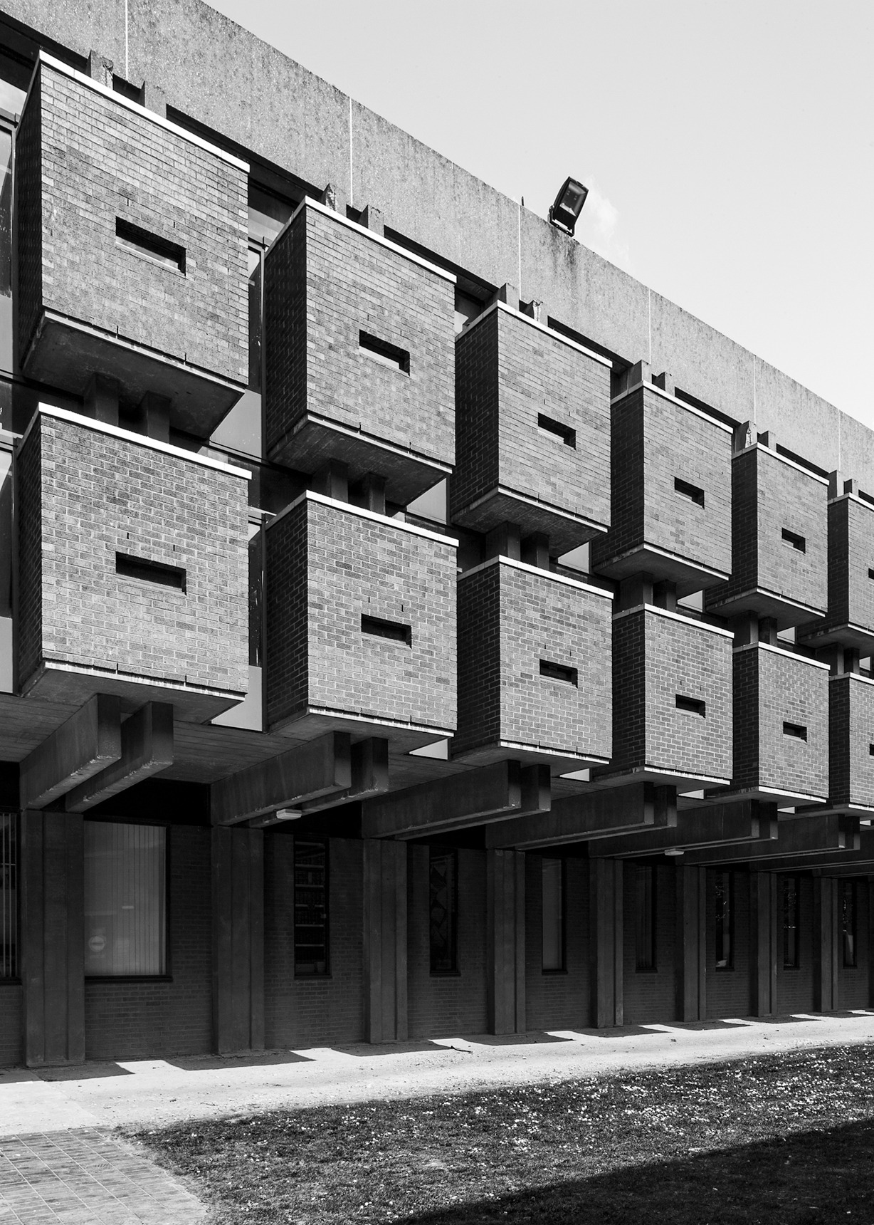 Archillect ID 391274