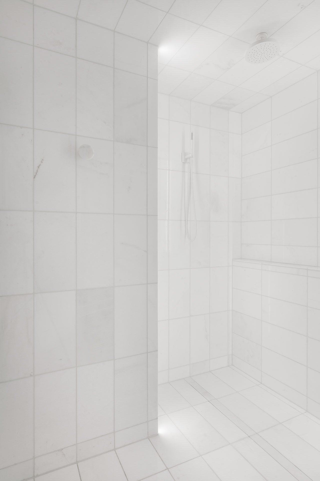 Archillect ID 391369