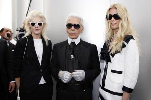 Archillect ID 391377