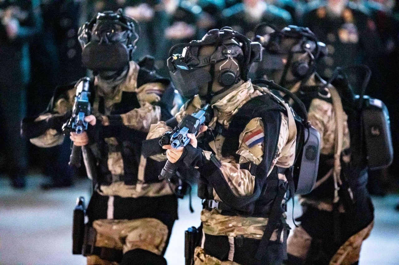 Archillect ID 391390