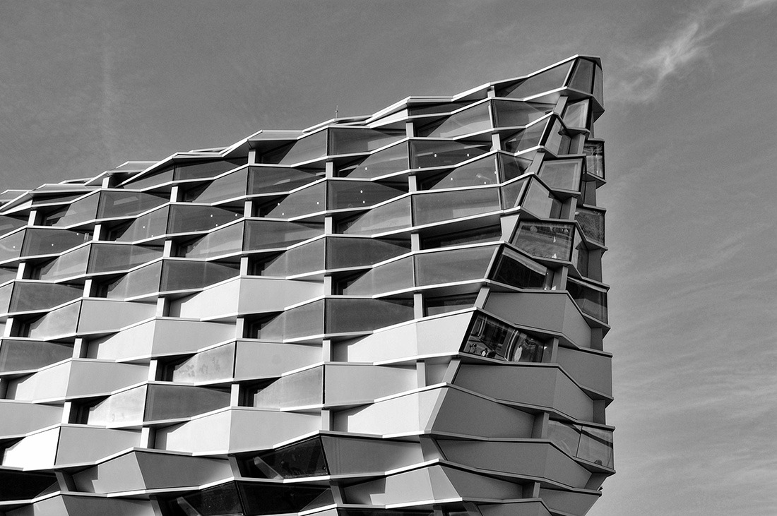 Archillect ID 391483