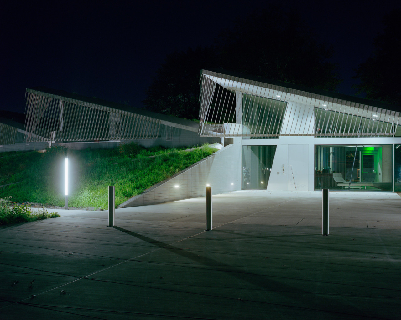 Archillect ID 391660