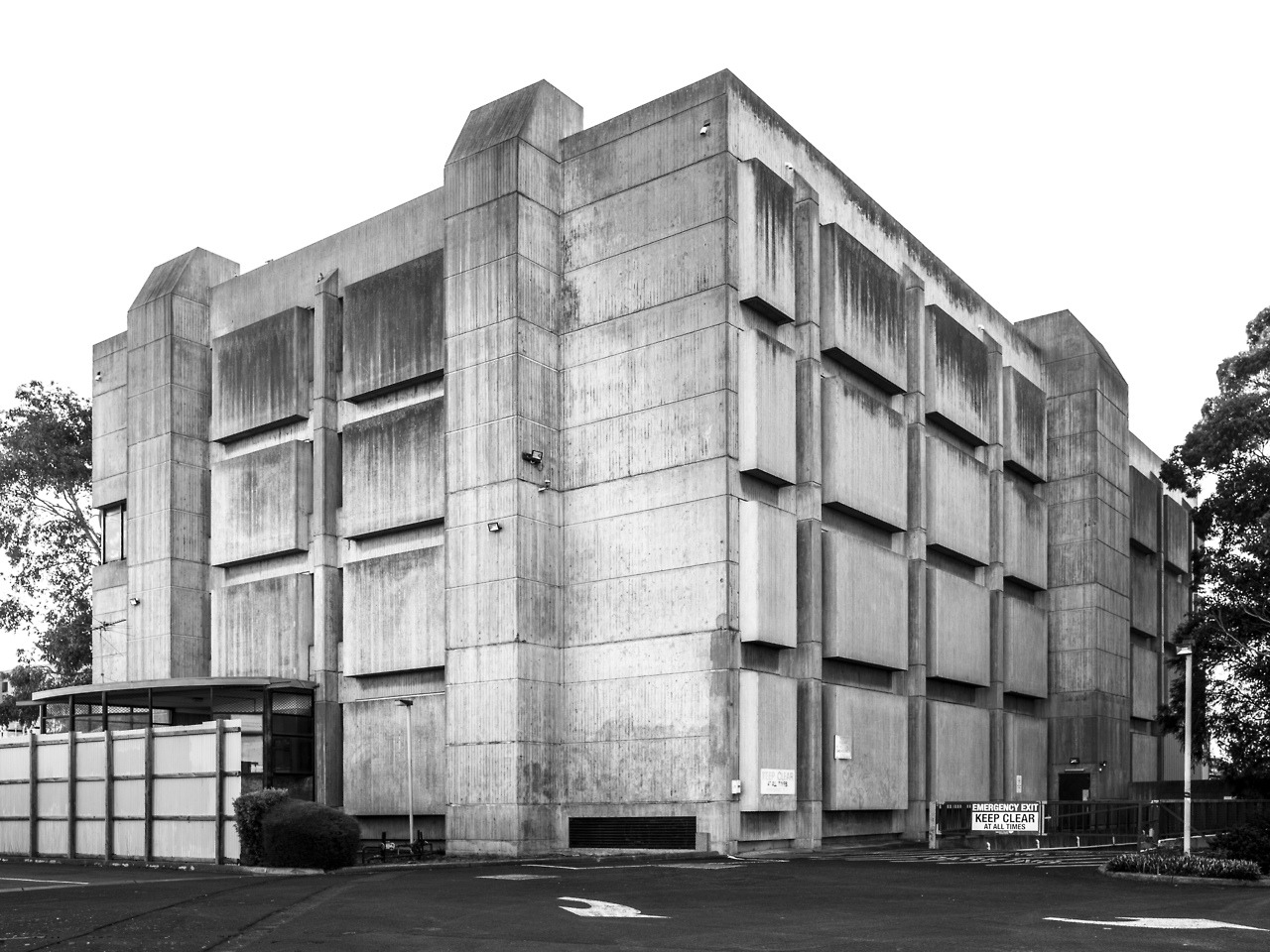 Archillect ID 391661