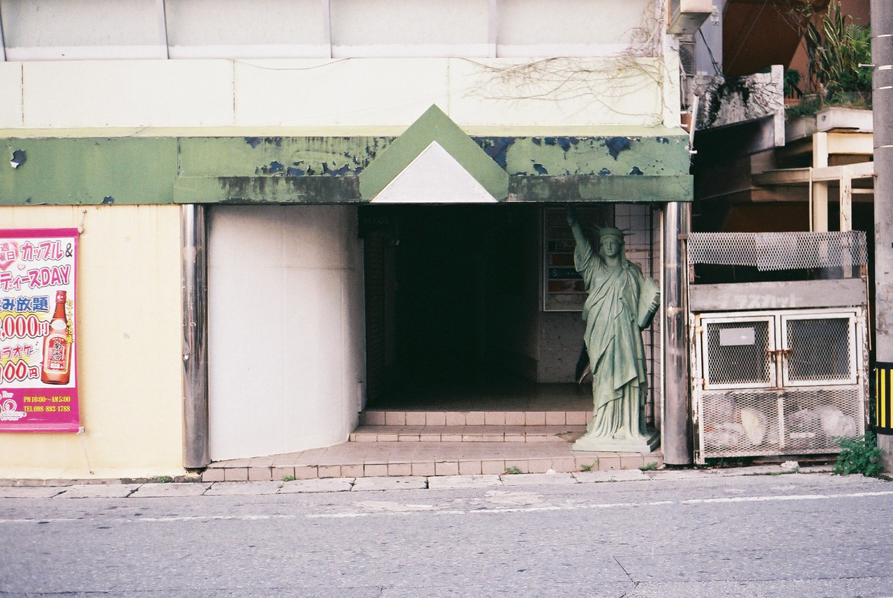 Archillect ID 391863