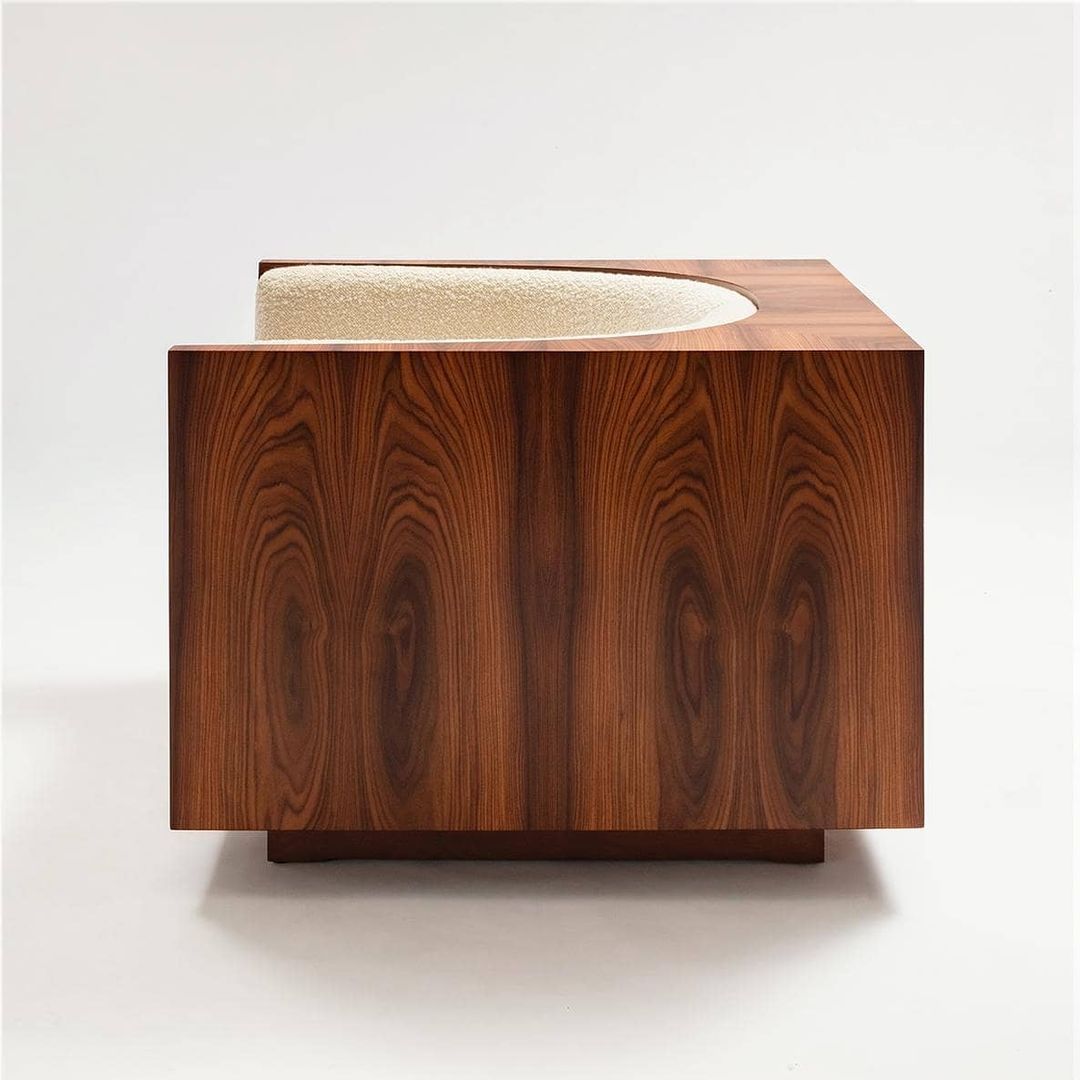 Archillect ID 391990