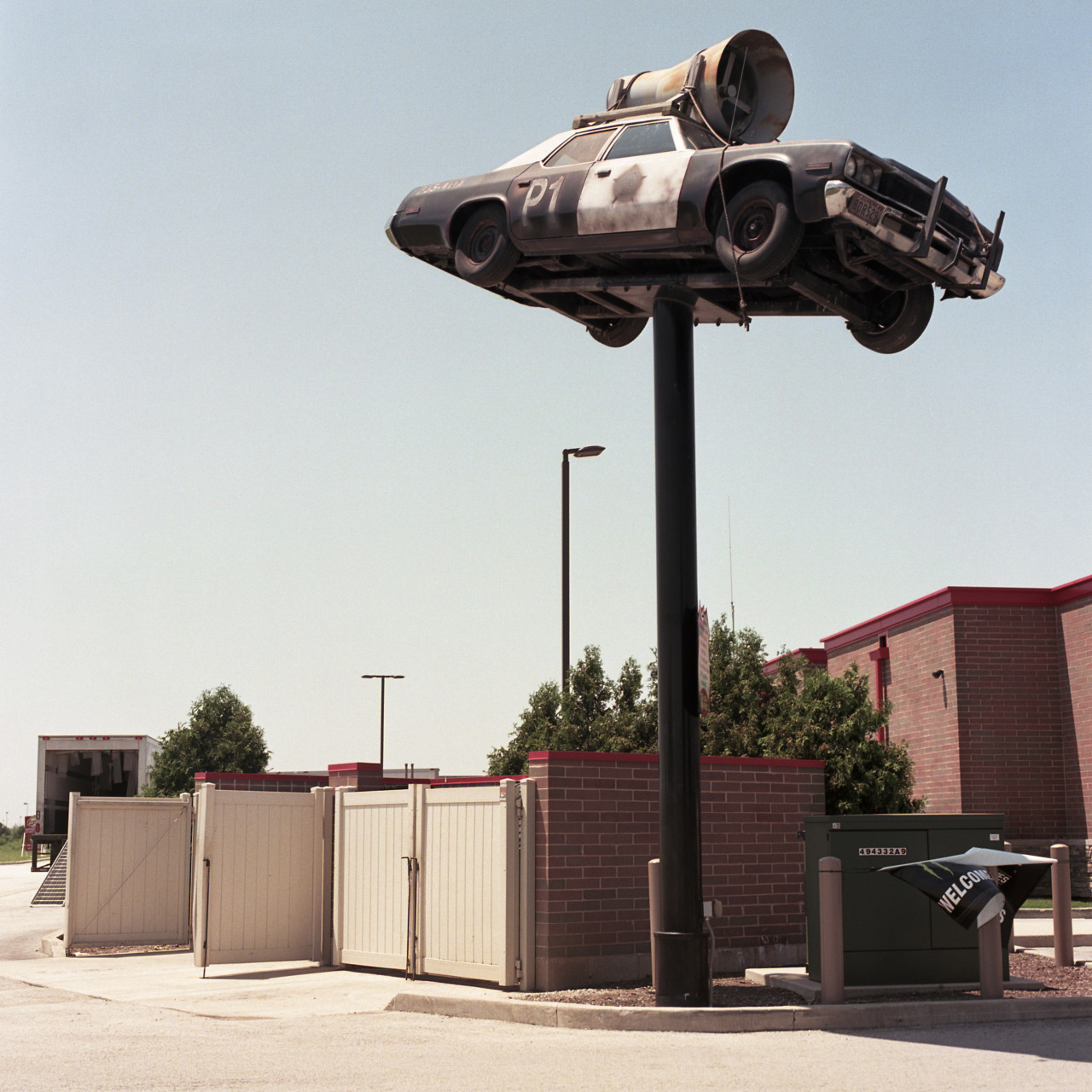 Archillect ID 392119