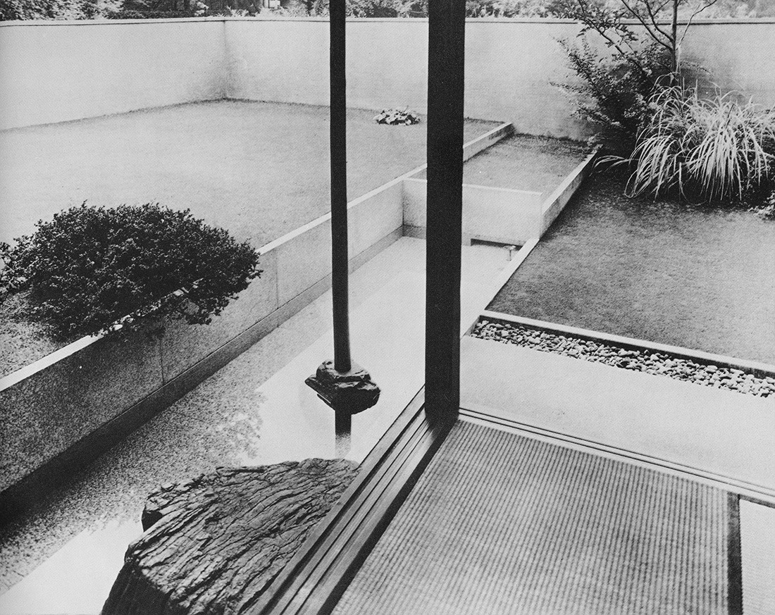 Archillect ID 392162