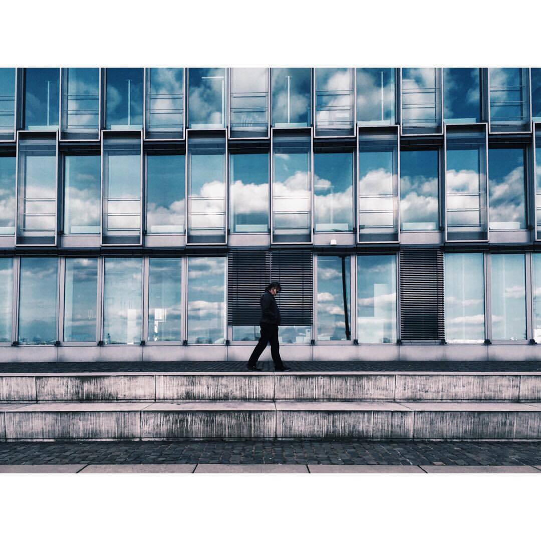 Archillect ID 392197