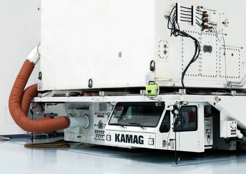 Archillect ID 392242