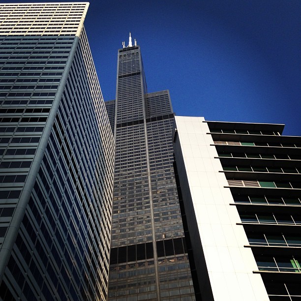 Archillect ID 392245