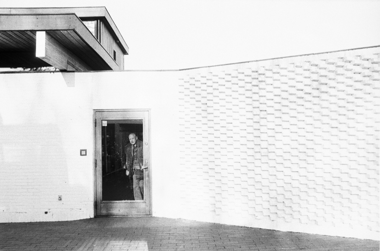 Archillect ID 392265